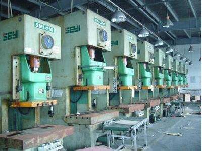 东莞旧设备回收公司,专注二手发电机设备回收工厂二手机械设备回收